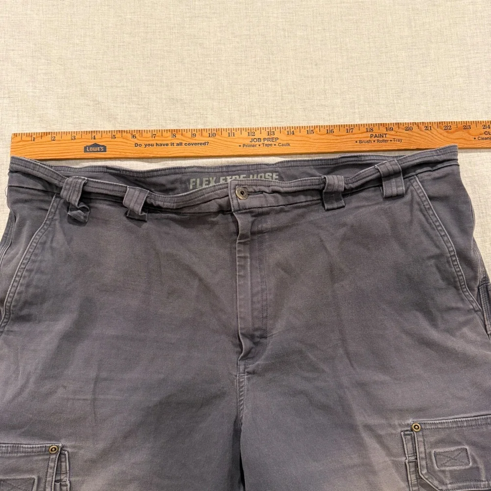 Duluth Trading Co Flex Fire Hose Cargo Shorts Mens 46 Gray Workwear Cotton